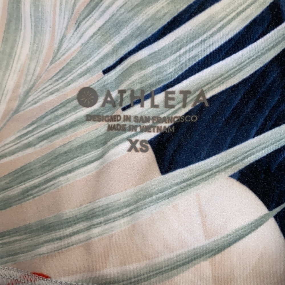 Athleta Tahitian Salutation Leaf Print Leggings - Picture 7 of 8